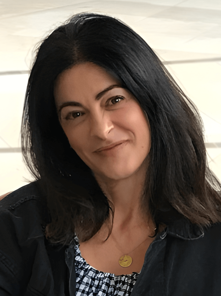 Retrato de Carmen L. Iniesta, psicoanalista en Pozuelo de Alarcón.